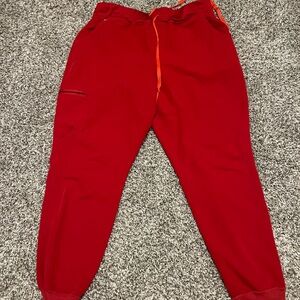 Figs Red Zamora joggers